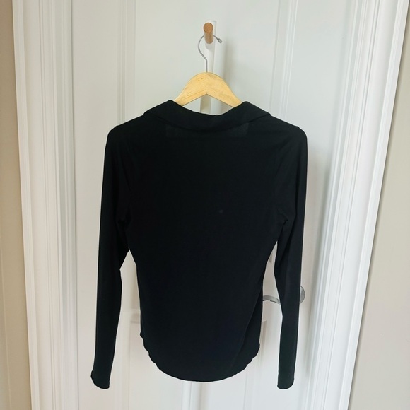 Aritzia Wilfred Black Button Up - Picture 3 of 7